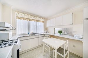 Kitchen- click for photo gallery